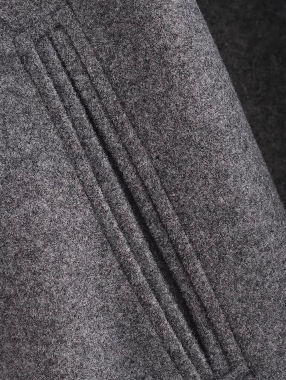 Women’s Retro Bomber Jacket – Soft Zipper Coat (Autumn/Winter)